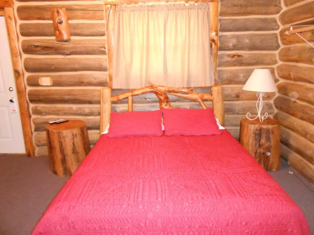 Gold Camp Cabins คัสเตอร์ ภายนอก รูปภาพ